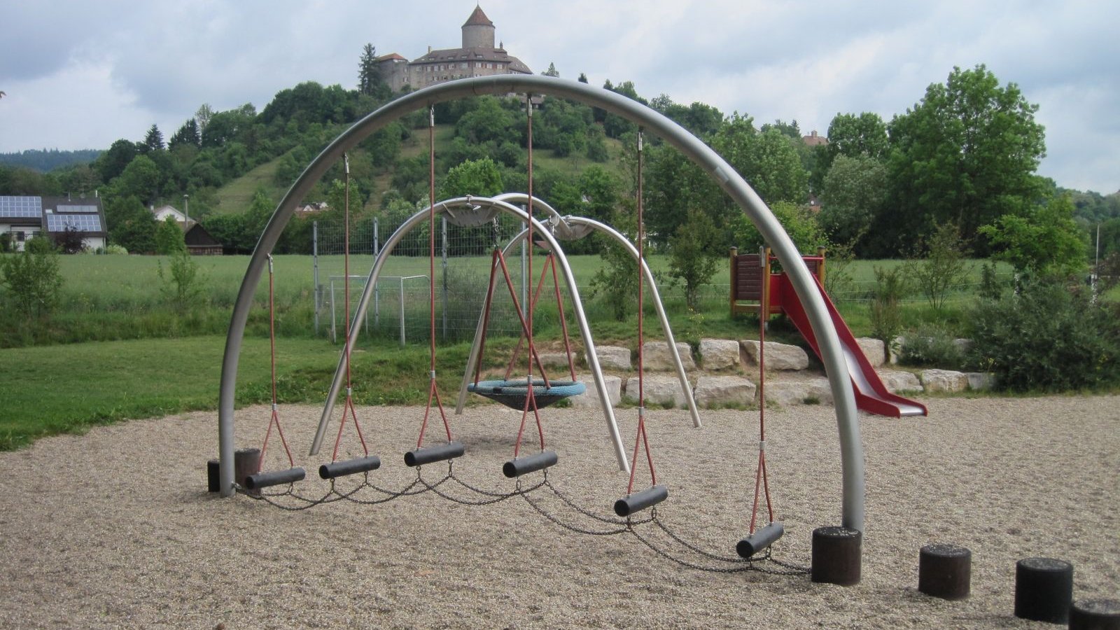                                                     Spielplatz Burgblick                                    